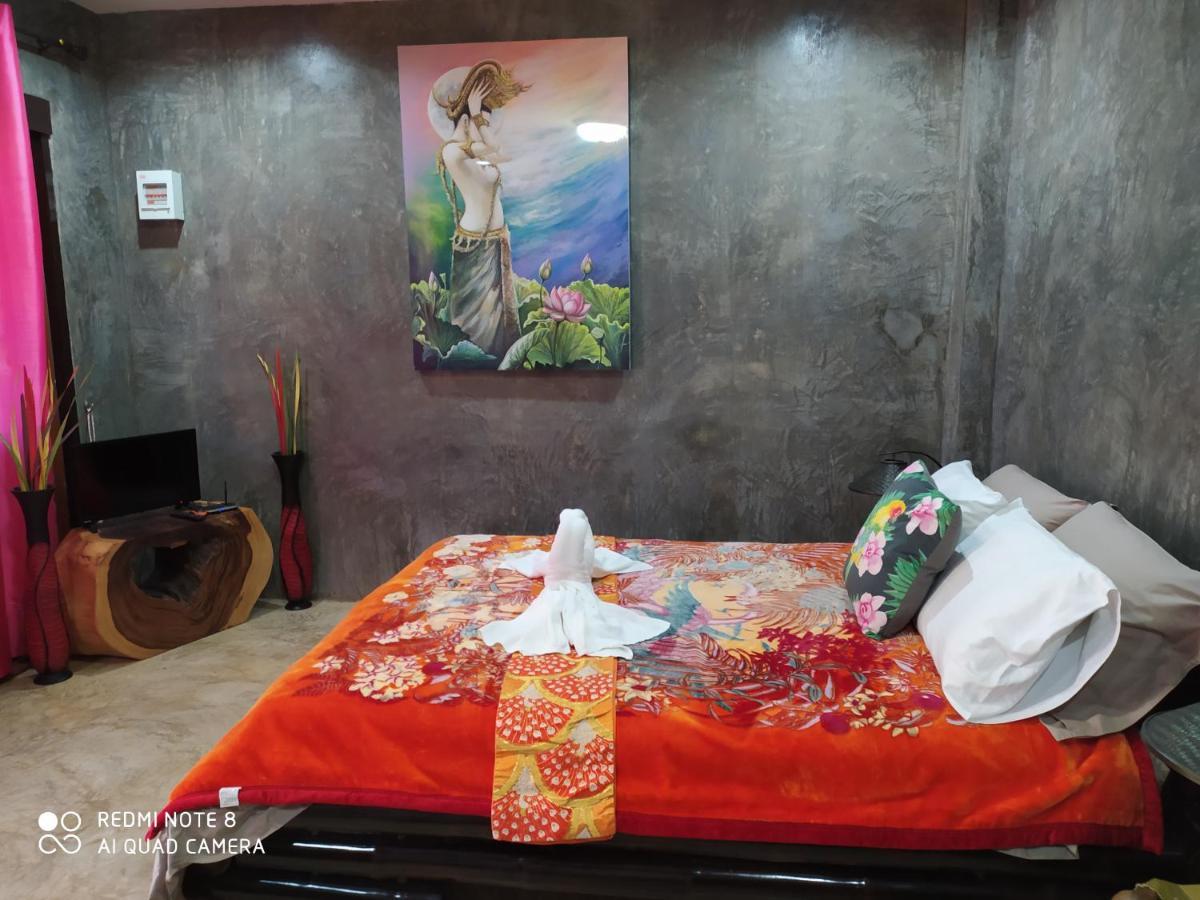 Angels Chambres D'Hotes Rong Sak Exterior foto